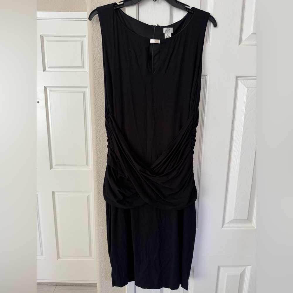 Cache Ruched Black Sleeveless Dress